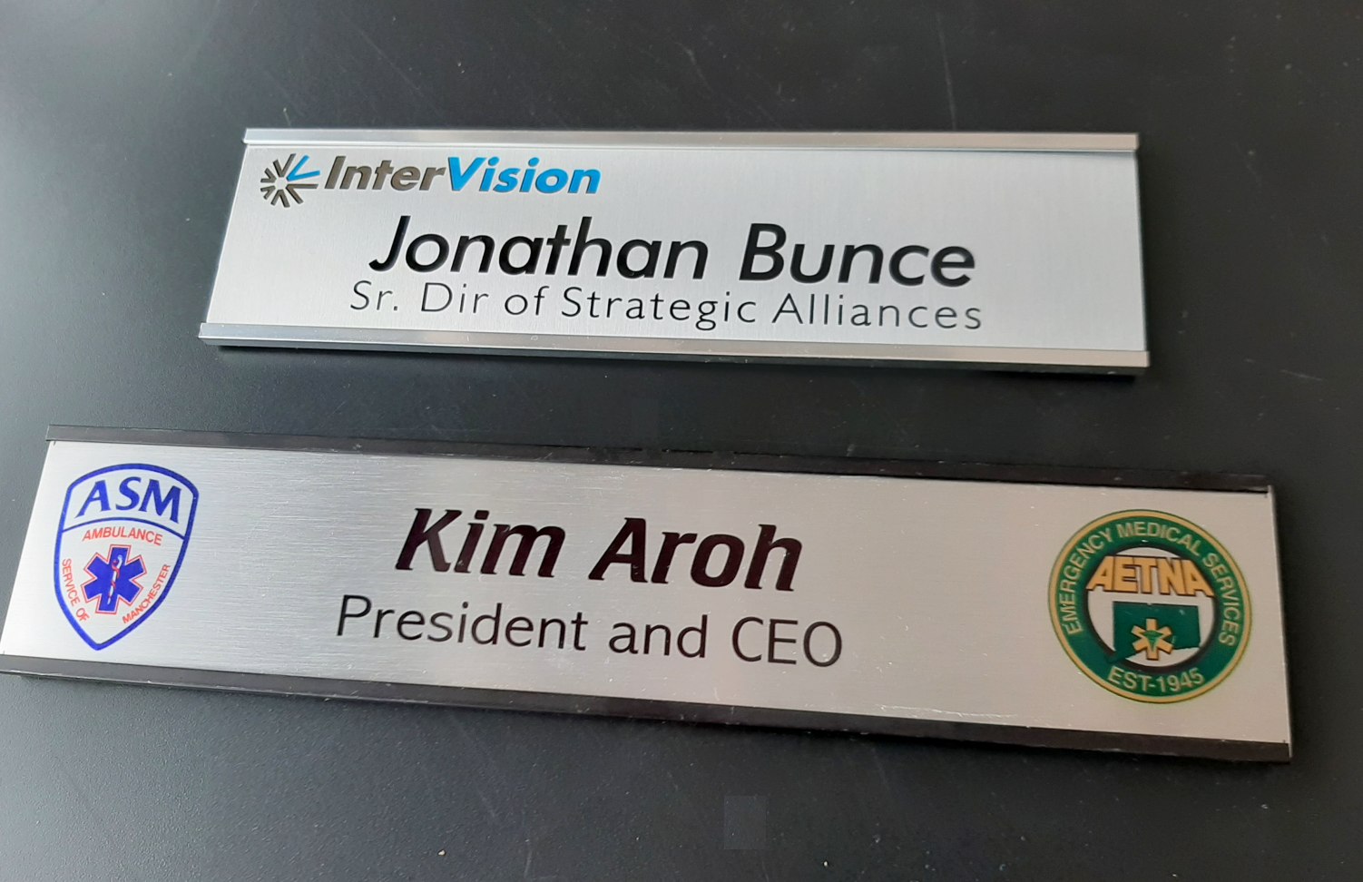 Office Metal Nameplates with Color Logo 4